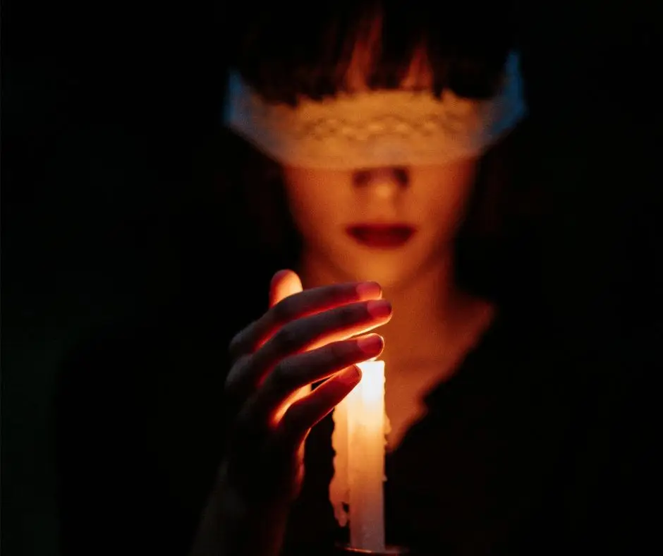 girl doing light therapy for Seasonal Depression